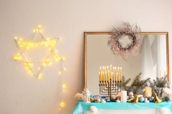 Fireplace decorated for Hanukkah — Stock Photo, Image