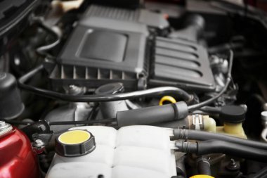 modern otomobil motoru