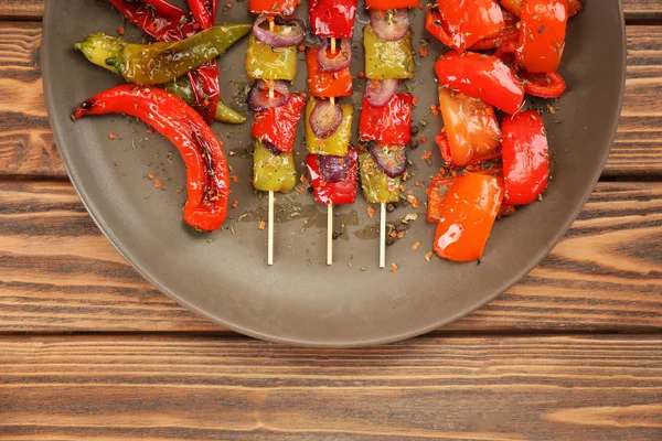 Peperoncino grigliato sul piatto — Foto Stock