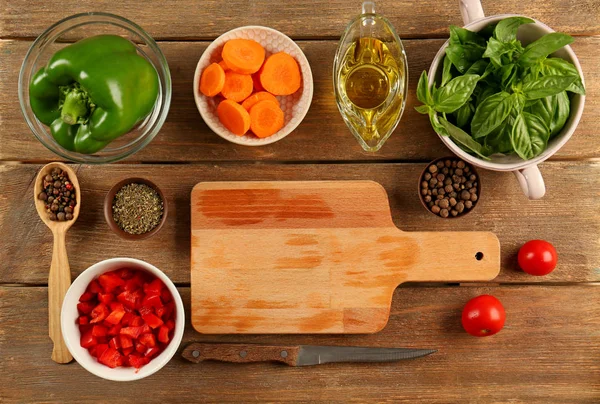 Fresh vegetables for salad — Stock Photo, Image