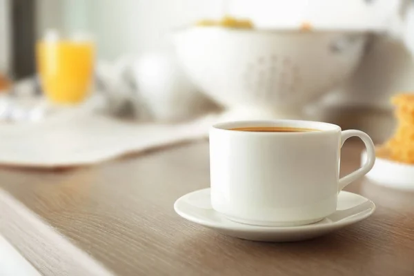 Чашка ранкового чаю — стокове фото