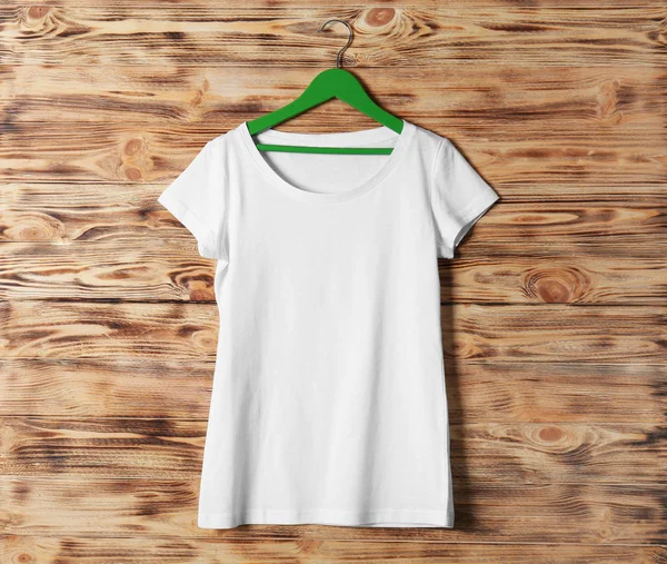 Boş beyaz t-shirt — Stok fotoğraf