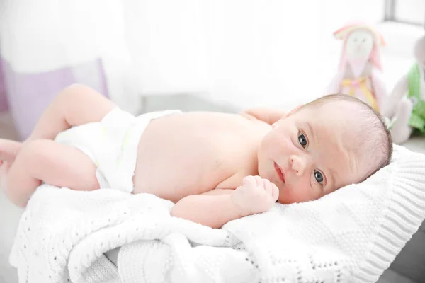 Neonata bambina — Foto Stock
