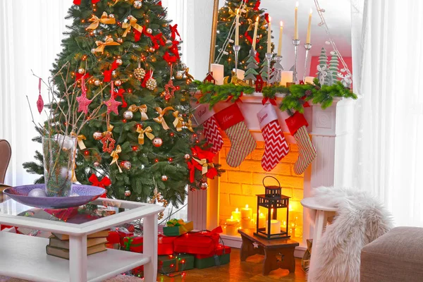 Living room decorated for Christmas — Stock Photo, Image