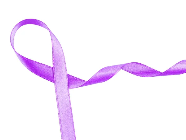Фиолетовая лента на белом фоне — стоковое фото