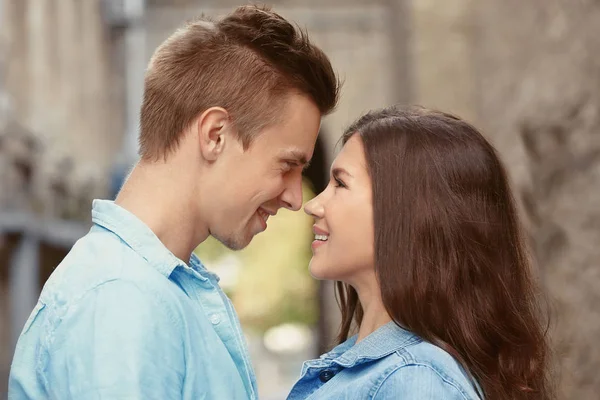 Beautiful young couple — Stock Photo, Image