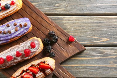 Lezzetli renkli eklerleri