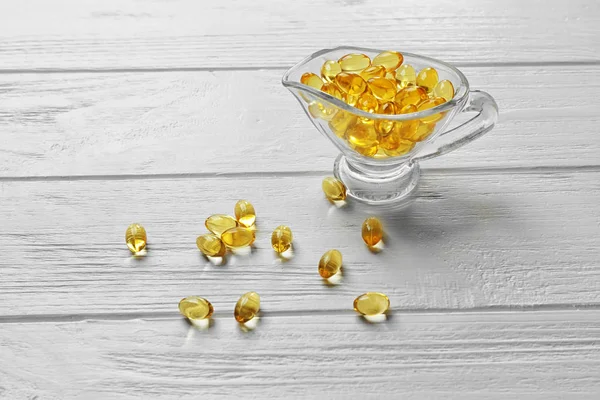 Cod liver oil pills — Stock Photo, Image