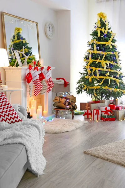 Interior of beautiful living room — Stock Photo, Image