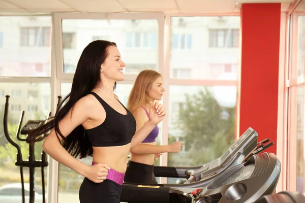 Sporty women running — Stock Photo, Image