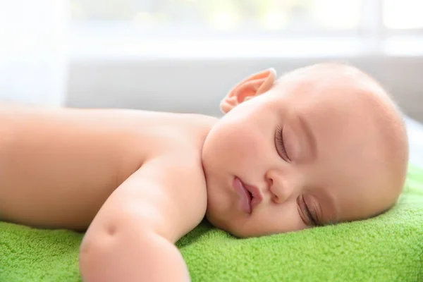 Zár megjelöl kilátás aranyos alvó baba — Stock Fotó