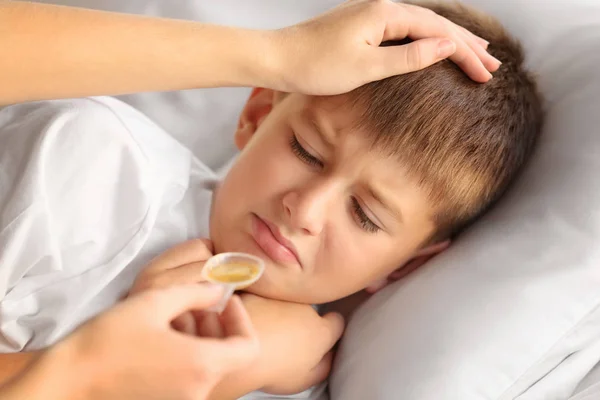 Small sick boy — Stock Photo, Image