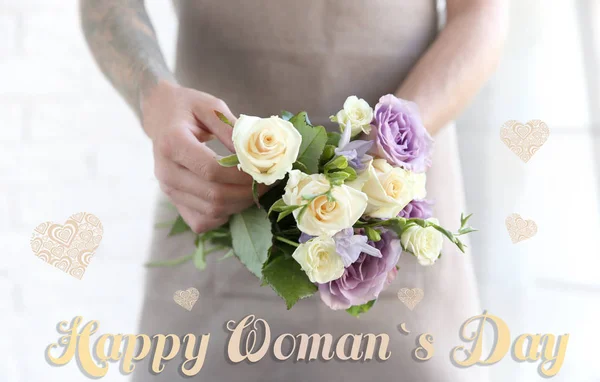 Текст HAPPY WOMAN'S DAY — стокове фото