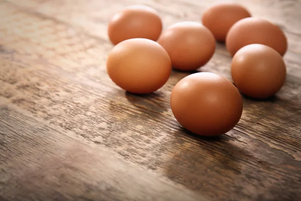 Grupa surowe jaja — Zdjęcie stockowe