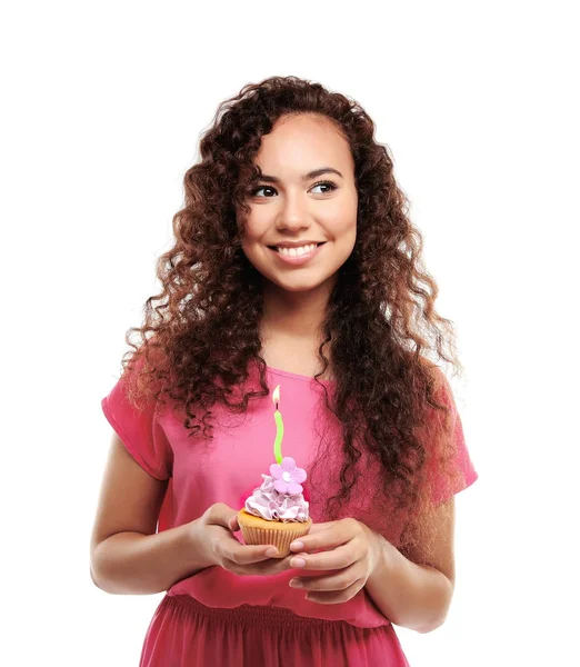 Ragazza africana con torta di compleanno — Foto Stock