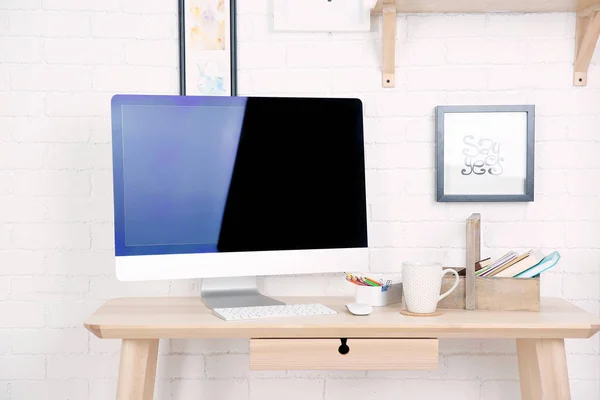 Comfortable workplace with computer — Stock Photo, Image