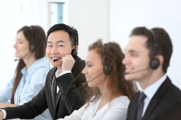 Call Center Operators Work — Zdjęcie stockowe