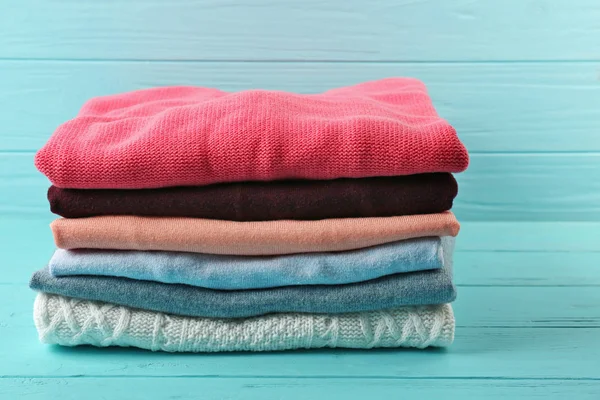 Stack of folded clothes — Stock Photo, Image