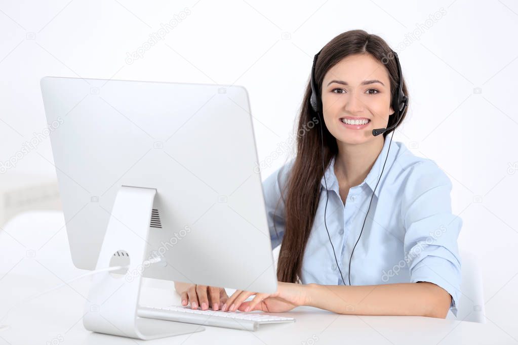 Call center operator 