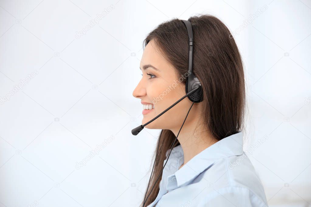Call center operator 
