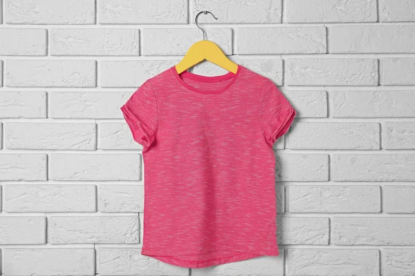 Blank färg t-shirt — Stockfoto