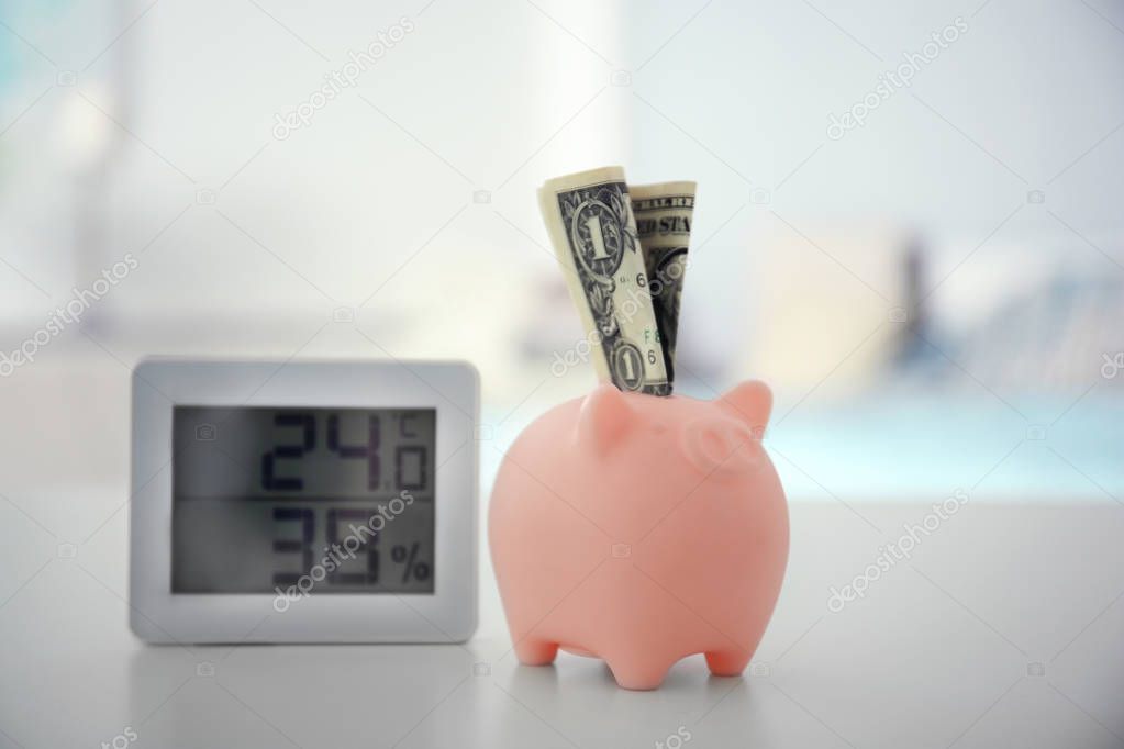 Savings concept with piggy bank