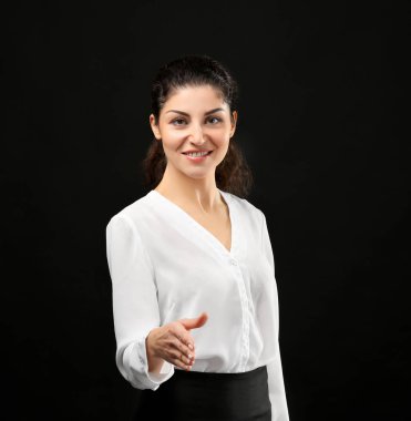 Siyah genç iş kadını