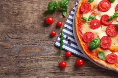 Masada lezzetli pizza