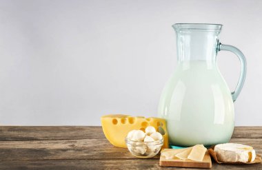 Taze süt ürünleri 