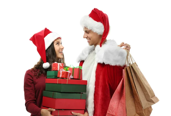 Casal com compras de Natal — Fotografia de Stock