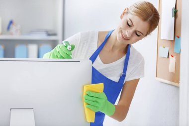 kadın silme bilgisayar ofis