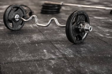 Halter karanlık katta