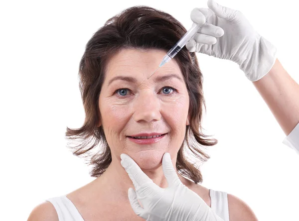 Senior woman having hyaluronic acid injection — Stock Photo, Image