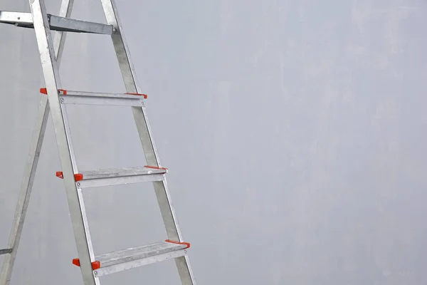 Ladder staan in kamer — Stockfoto