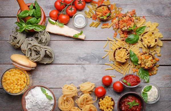 Verschillende soorten pasta — Stockfoto