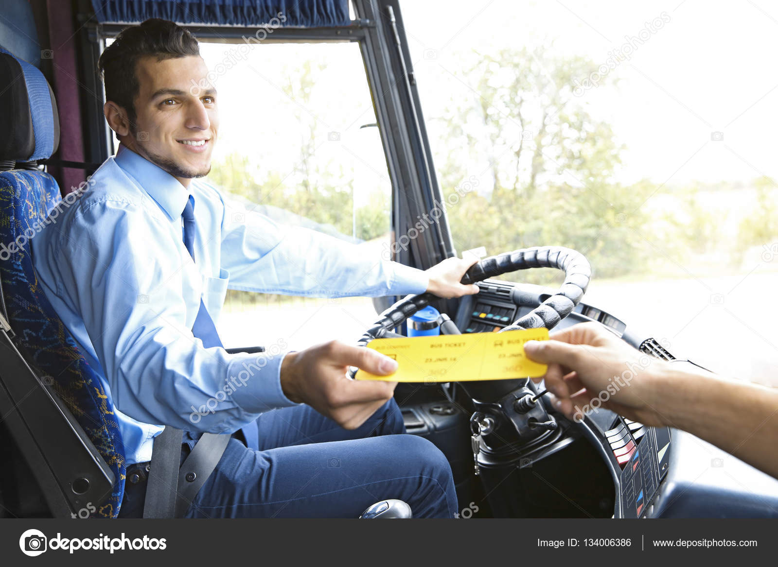 Download truck driver mod apk