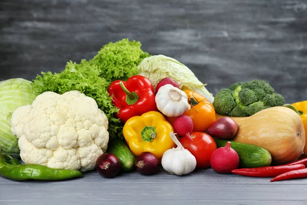 Modne friske grøntsager - Stock-foto