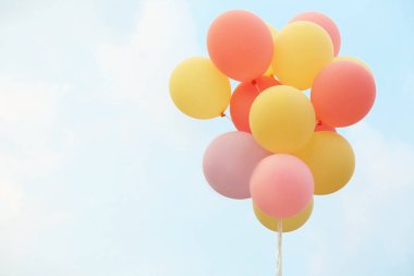 hava balonları gökyüzü üzerinde 