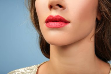 Makyajlı Genç Kadın