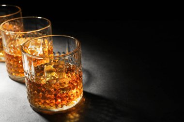 Gözlük lüks viski 
