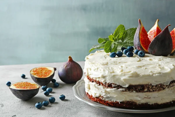 Délicieux gâteau crémeux — Photo