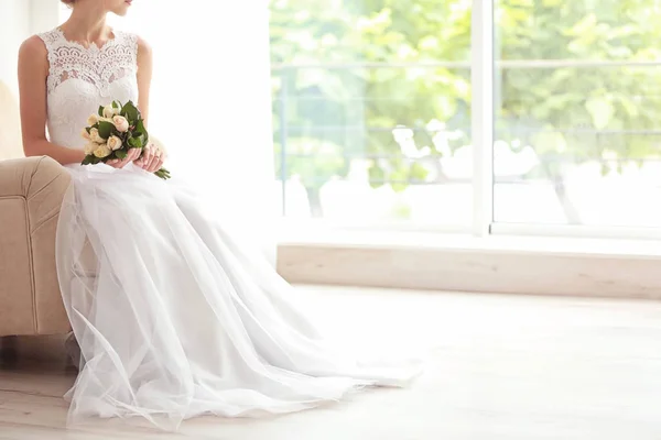 Bride in beautiful dress — Stock Photo, Image
