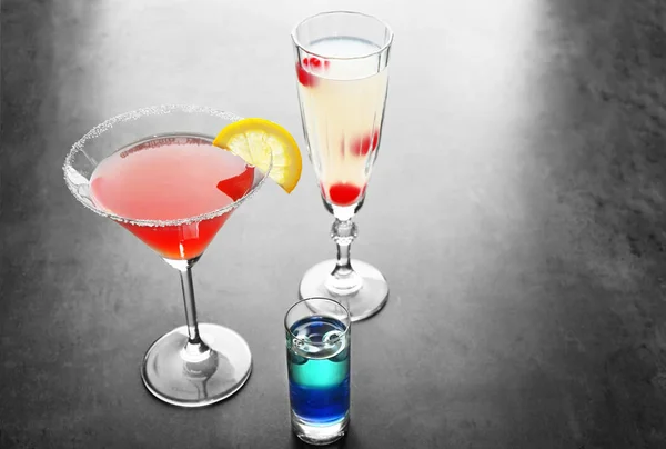 Olika läckra cocktails — Stockfoto