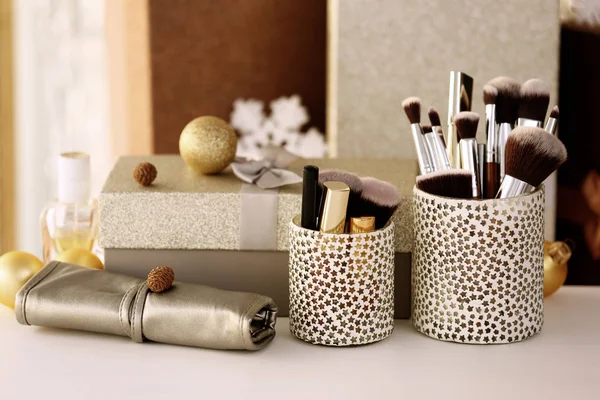 Set of cosmetics and box — Stock Photo, Image