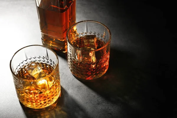 Glasses of luxury whisky — Stock Photo, Image