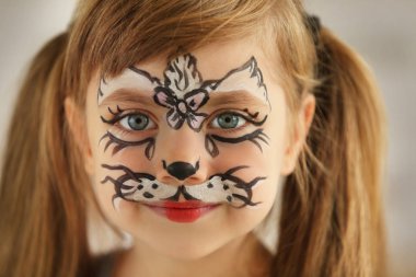 girl with face painting clipart