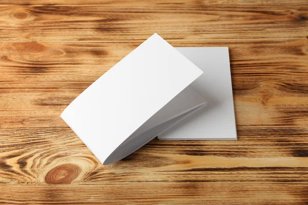 Empty blank brochures — Stock Photo, Image