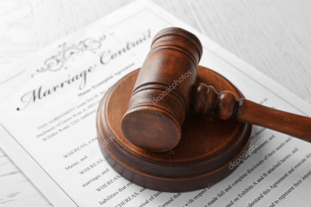  judge gavel on marriage contract