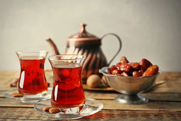 Turkish tea in traditional glass — Stock Photo, Image