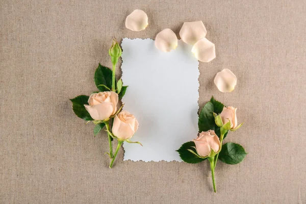 Floral frame met kaart — Stockfoto